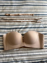 Victoria review photo