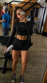 Bruna Nika review photo