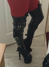 J. review photo
