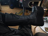 R. review photo