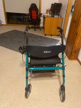 Sharen Thomson review photo