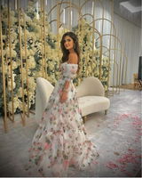 Layla Mansouri review photo