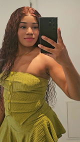 Yissel review photo