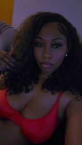Asya H. review photo