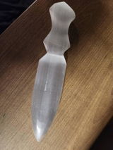 V R review photo