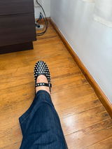 C. review photo