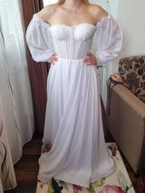 Maria review photo