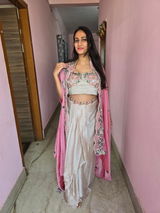 Simran varma review photo