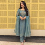 Saniya Reddy review photo