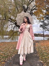Nadia review photo