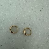 A. review photo