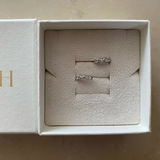 A. review photo