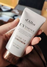 Jacqueline review photo