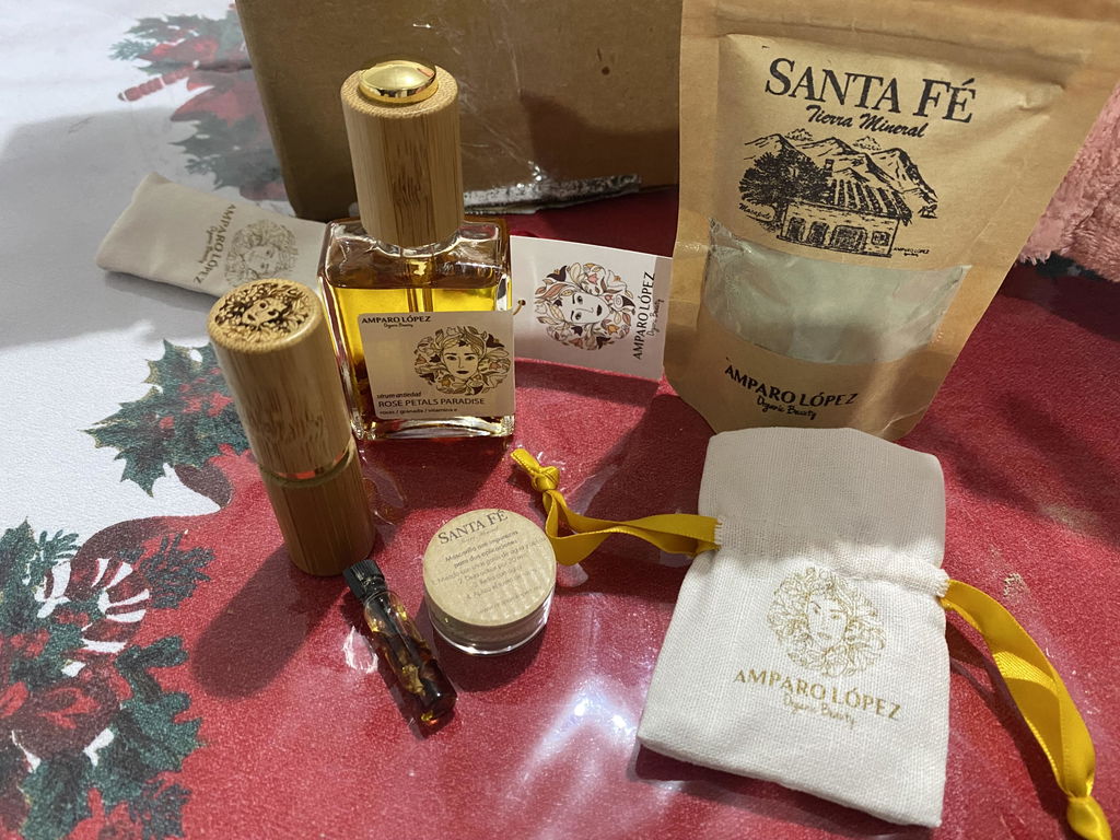 Santa Fé verde piel grasa-acnéica