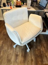 Alexia review photo