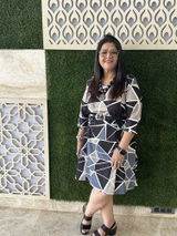 Minakshi M. review photo