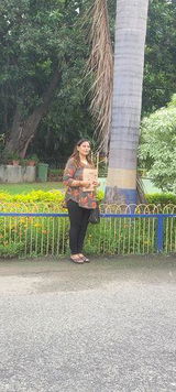 Poonam J. review photo