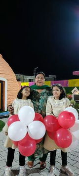 Seema J. review photo