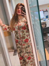 Abida Khan review photo