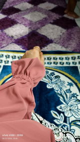 Heena review photo