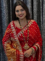 Monika Singh review photo