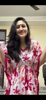 Sneha yadav review photo