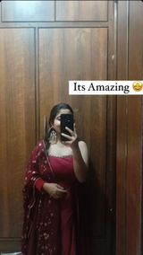 Simran review photo