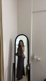 Harshita Dixit review photo