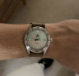 ryan b. review photo