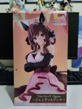 d. review photo