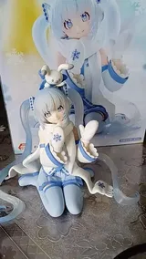 y. review photo