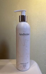 Andrea review photo