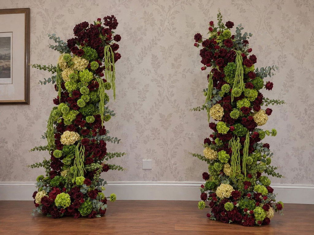 Burgundy Green Hydrangea Hanging Vine Horn Arch Wedding Backdrop Decor Floral Arrangement