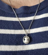 Anonyme review photo
