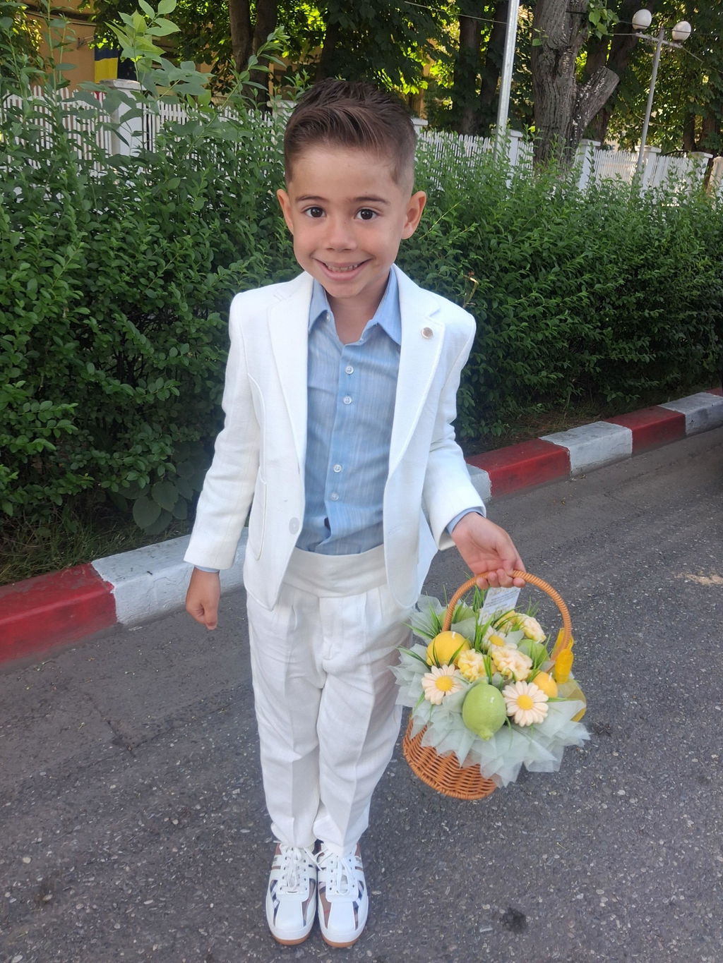 Costum 3 Piese Sacou si Pantaloni Ivory si Camasa Bleu 20210 Little Gentleman