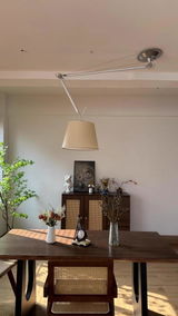 Caroline Gikas review photo
