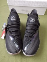 D Zach review photo