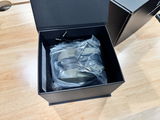 Leo review photo