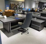 Wright review photo