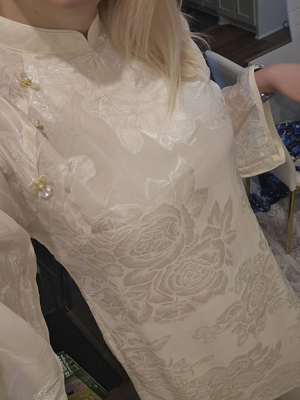 White Shimmery Rose Chiffon Ao Dai Top Only, No Pants 29D