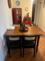 Jeanne Pires review photo