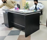 Umar Shahbaz review photo