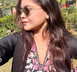 Sakshi review photo