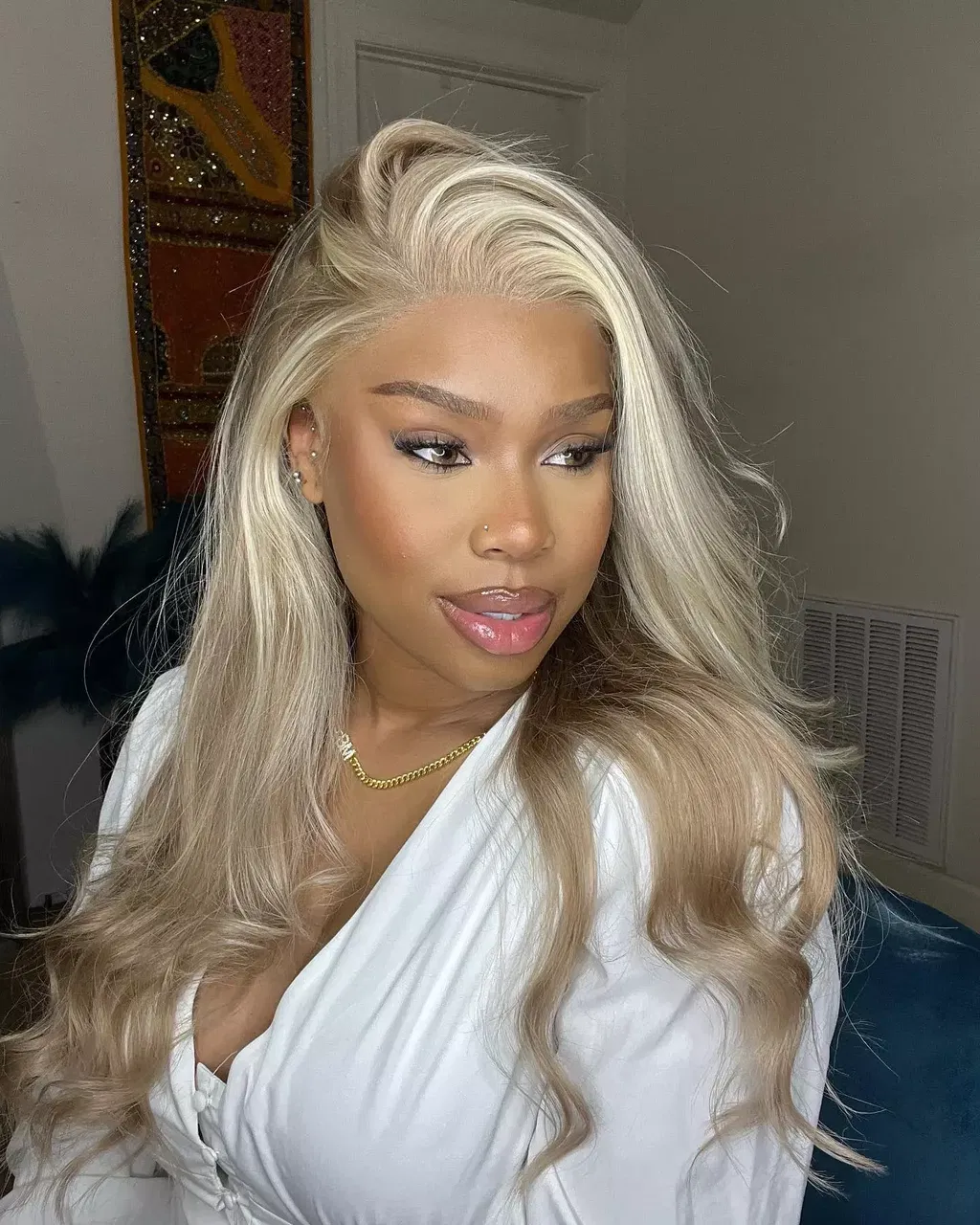 Arabella 13x4 Frontal Lace & 6x5 Invisible Knots Glueless Blonde Khaki Highlight Body Wave Wig Invisible Knots