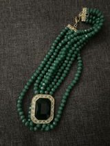 Shafa Almakrai review photo