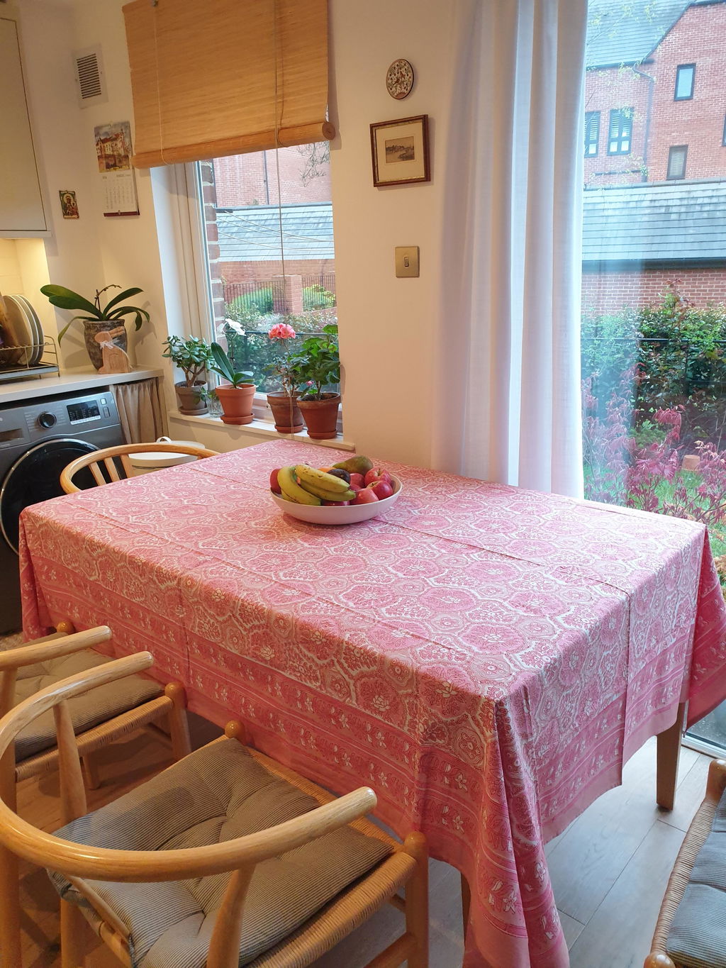 Hand Block Printed Cotton Tablecloth | Pink Medallion | 6-Seater