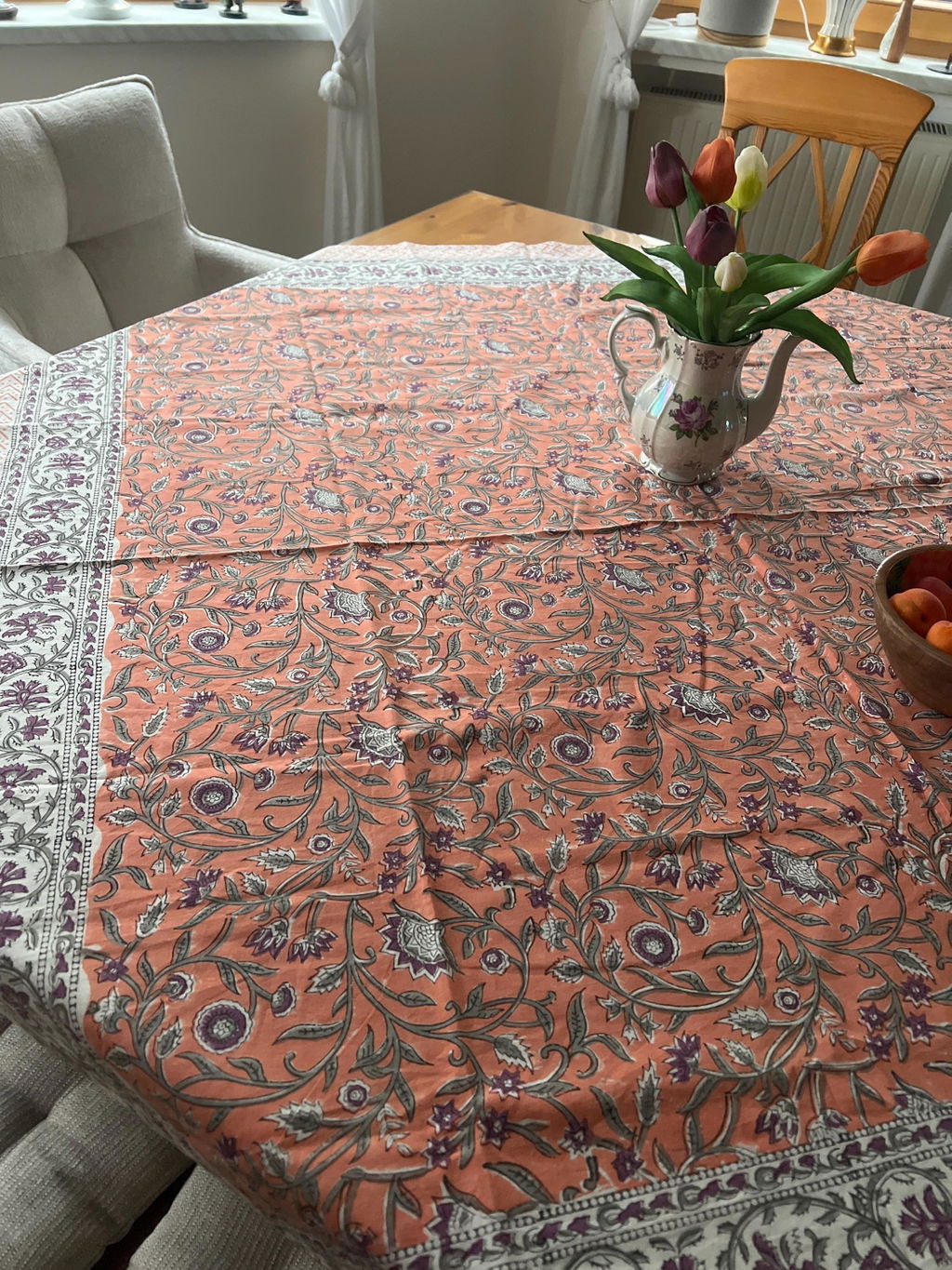 Tablecloth 150 x 150 cm | ARTH24966