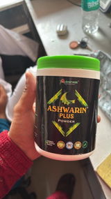 Ishaan Qureshi review photo