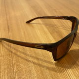 D Man review photo