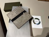ま. review photo